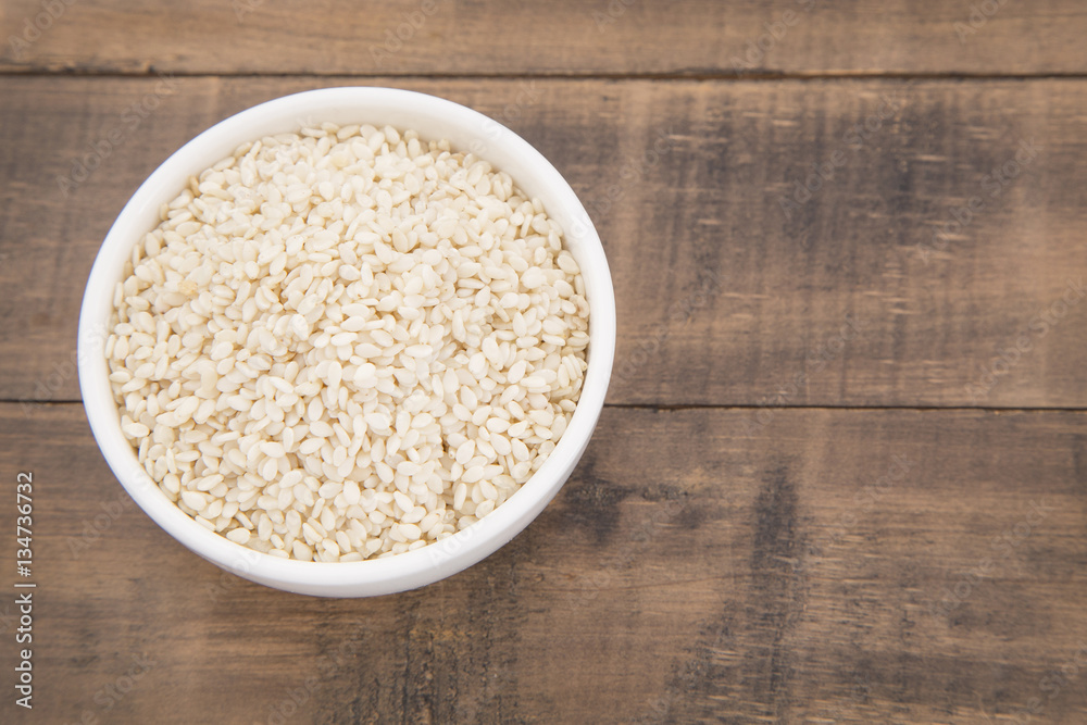sesame white seed (Sesamum indicum) sesame white seed (Sesamum indicum)