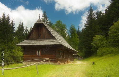 Tableau sur toile Old rural woody house in Slovakia