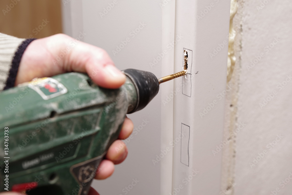 Fototapeta premium Sanierungsarbeiten, Türen