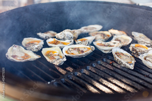 grilling oysters