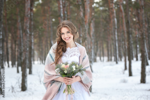 Beautiful bride with bouque...