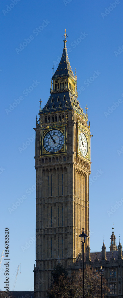 Big Ben sous le soleil en gros plan, Londres
