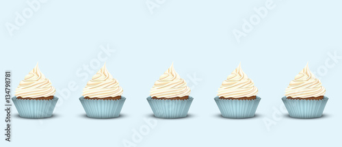 Set of 5 cupcakes with delicious cream