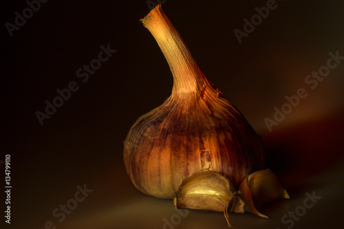 Knoblauch mit Zehe