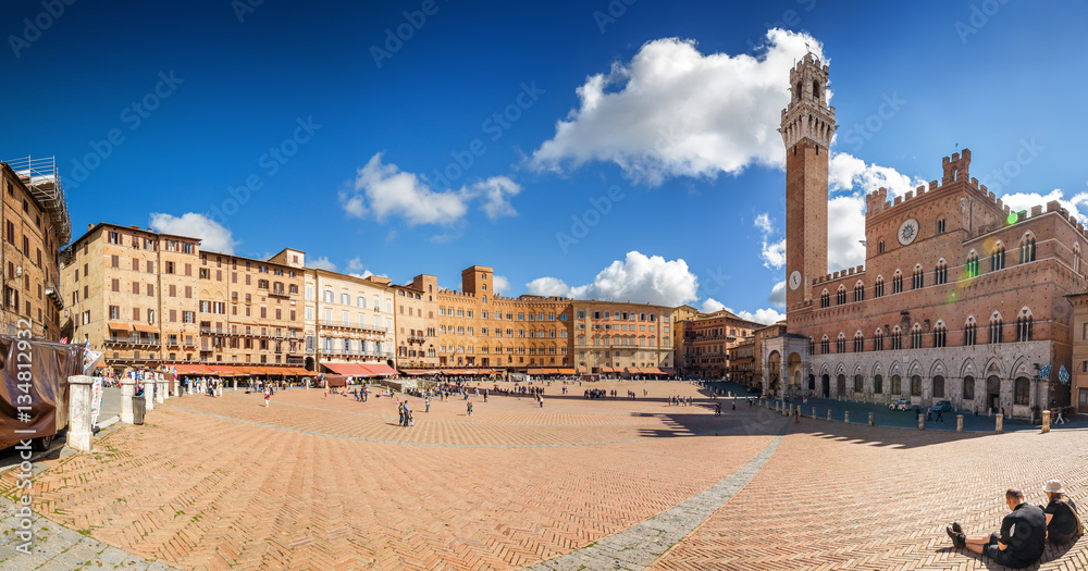 Sunny view of Piazza del Campo in Siena, Toscana region, Italy.