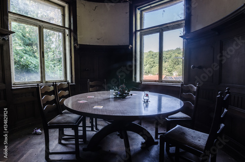 verlassener stammtisch