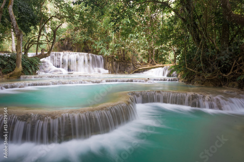 Fototapeta Naklejka Na Ścianę i Meble -  Beautiful natural pools at a waterfall
