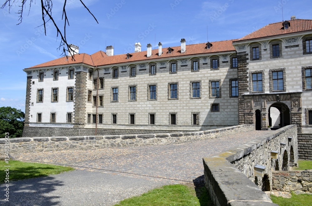 Fototapeta premium Architecture from Nelahozeves chateau and blue sky