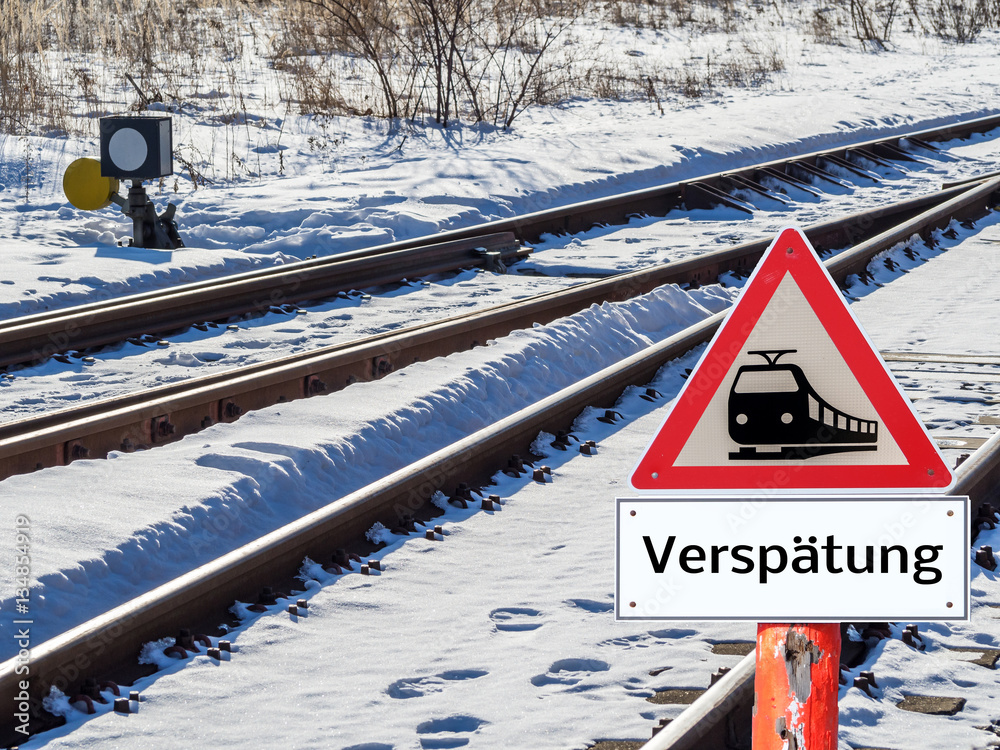 Verspätung Zug StockFoto Adobe Stock