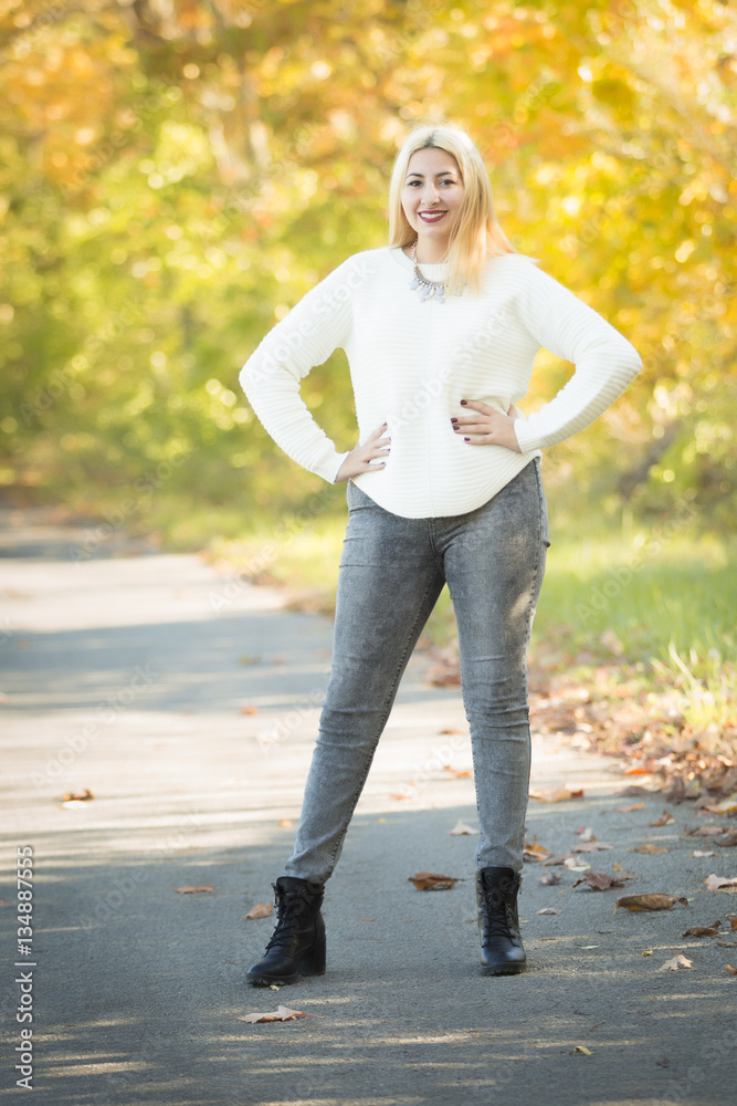 High School Senior full body posing for senior portrait Stock Photo ...