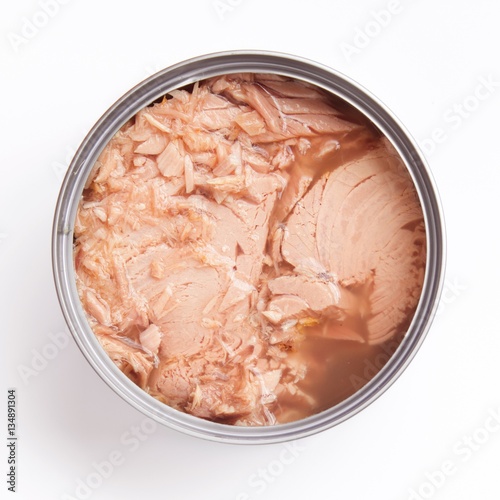 Photography canned tuna isolated on white / Canned soy free albacore white meat tuna packed