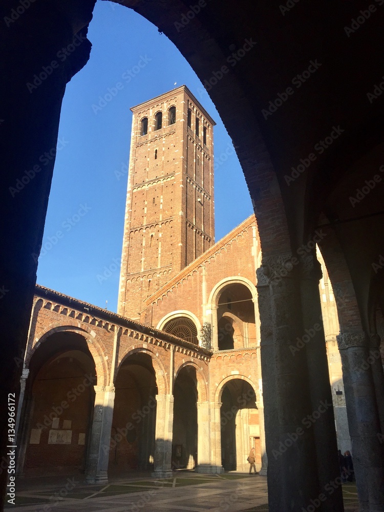 Milano, la Basilica di Sant'Ambrogio