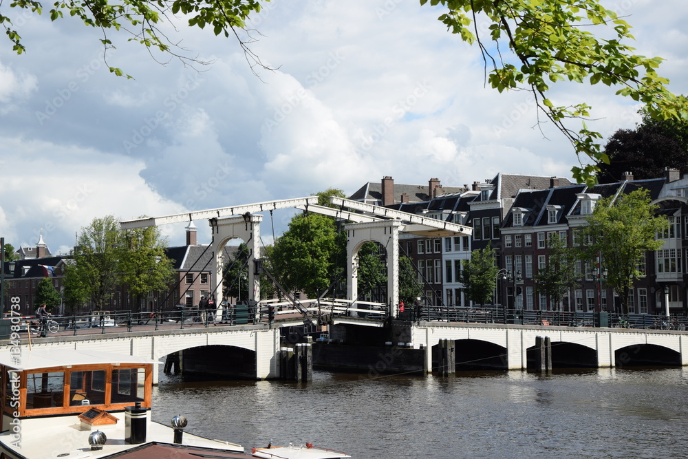 Klappbrücke in Amsterdam