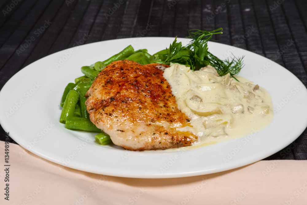 Grilled steak and french green bean with creamy onion sauce. Grilled steak and french green bean with creamy onion sauce.