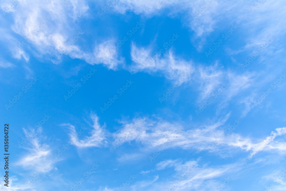 Obraz premium Beautiful blue sky with clouds. Abstract background