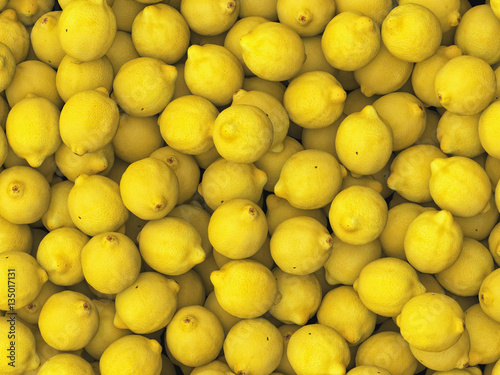 Pile of Lemons, Variation 2