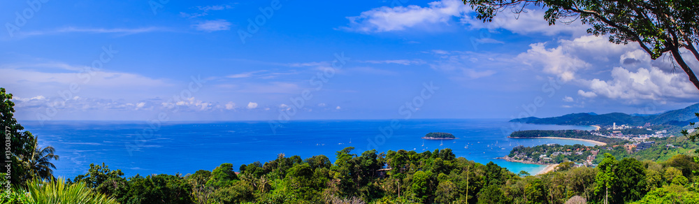 Beautiful panorama landscape view of turquoise ocean waves with Beautiful panorama landscape view of turquoise ocean waves with