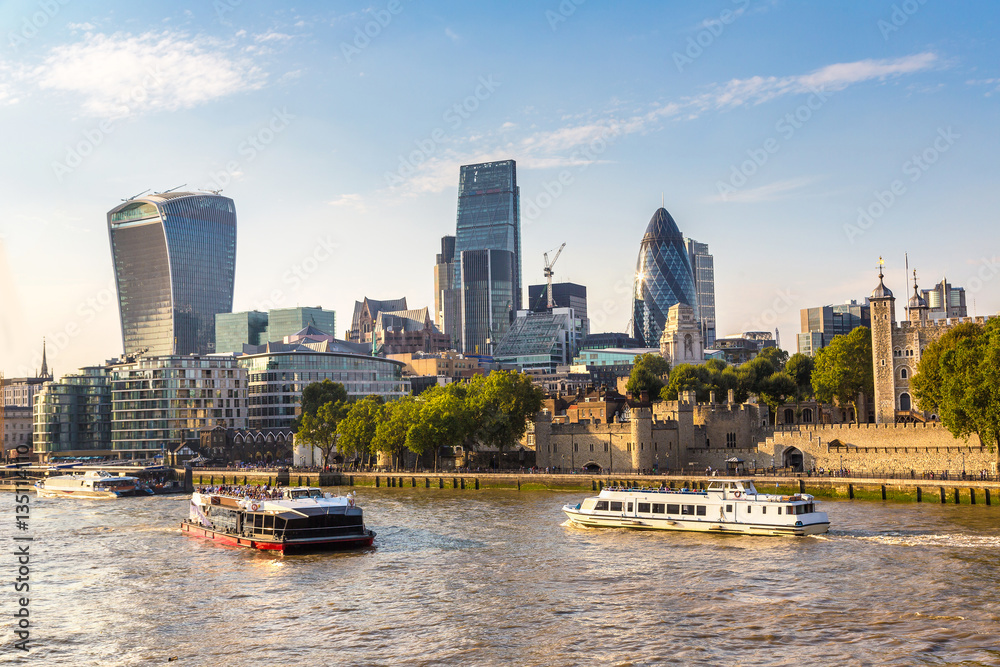 Fototapeta premium Cityscape of London