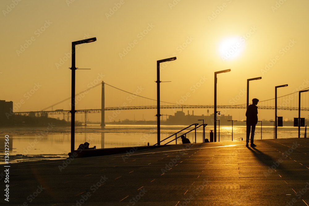 Obraz premium Sunset Bridge