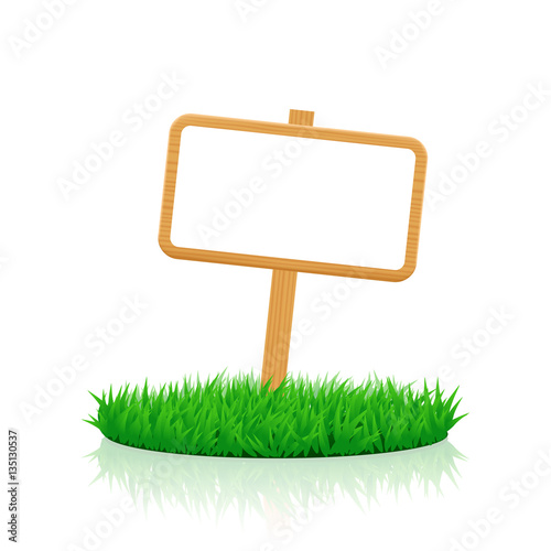 round grass field 05