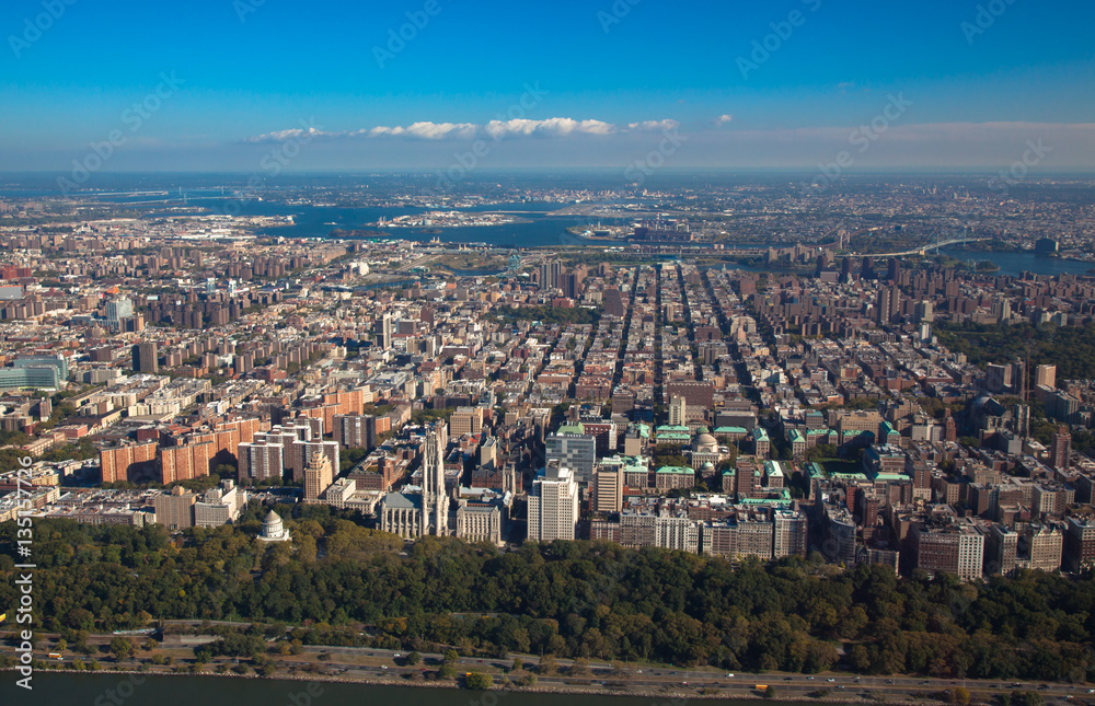 Obraz premium Riveside Riverdrive in NYC New York. Upper Manhattan