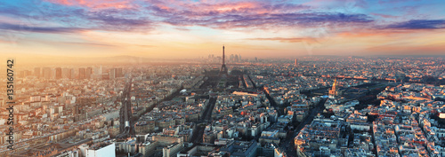 Paris skyline - panorama © TTstudio