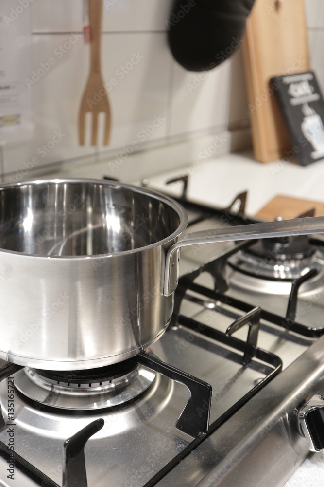 clean kitchen and pot clean kitchen and pot