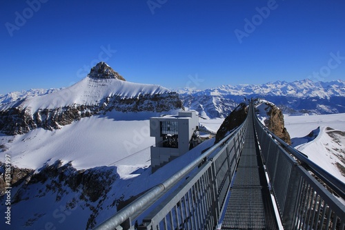 Mount Oldenhorn and suspension bridge