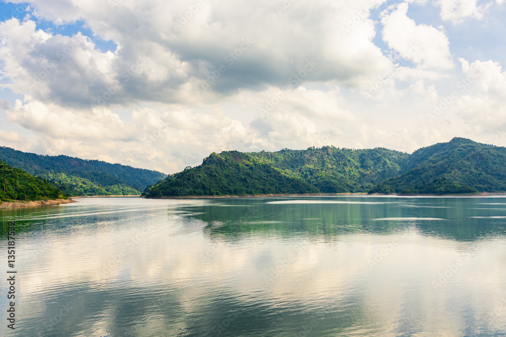 Khun Dan Prakan Chon Dam