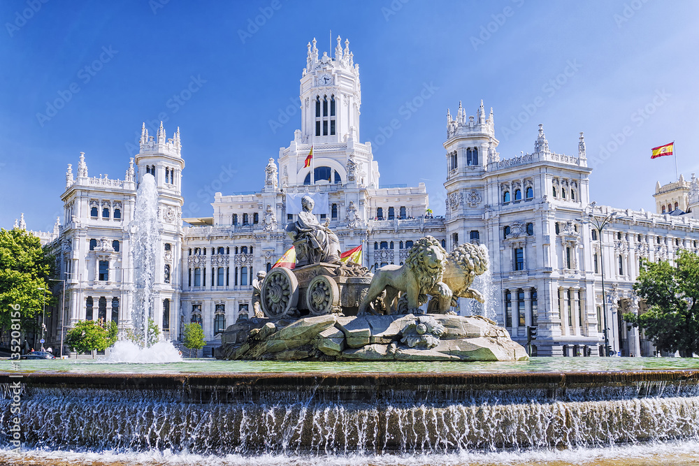 Obraz premium Fontanna Cibeles w Madrycie, Hiszpania