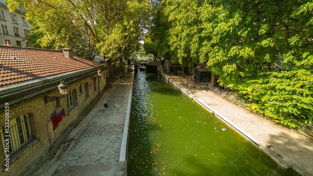 timelapse, canal de l'ourq,paris,france timelapse, canal de l'ourq,paris,france