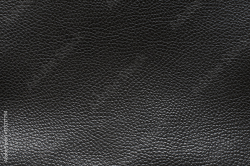 Schwarzes Leder / Hintergrund aus schwarzem Leder mit Struktureffekt. © ub-foto