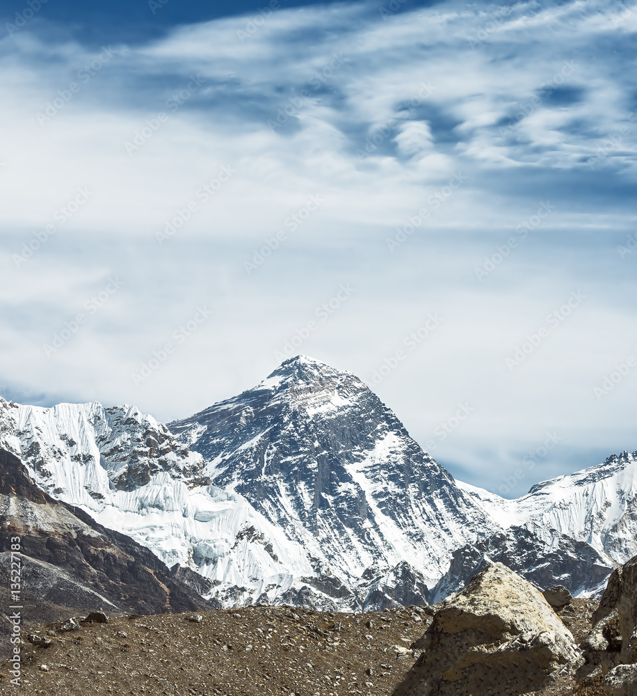 View of Mount Everest (8848 m) from the fifth lake Gokyo, Nepal, Himalayas