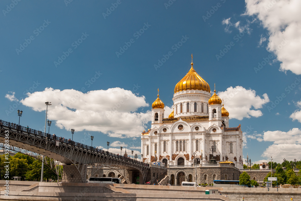 Patriarshy Bridge and The Cathedral of Christ the Saviour in Moscow,