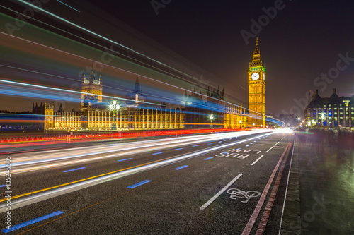 London Big Ben and traffic on Westminster Bridge