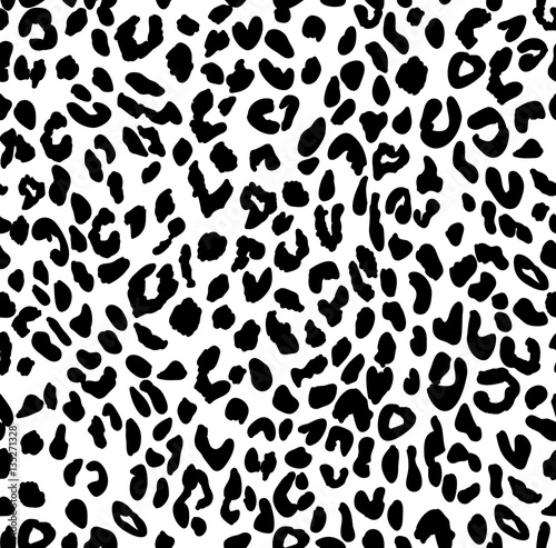 LEOPARD SEAMLESS PATTERN black and white