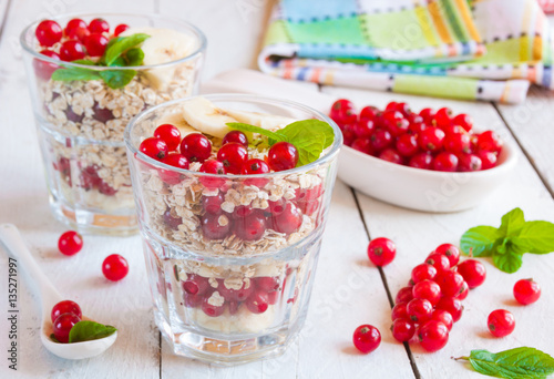 Healthy dessert with oat flakes and fresh fruit