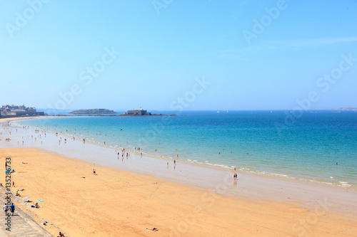 A beautiful day at the beach and at sea in St.Malo in France  © Svein Otto Jacobsen
