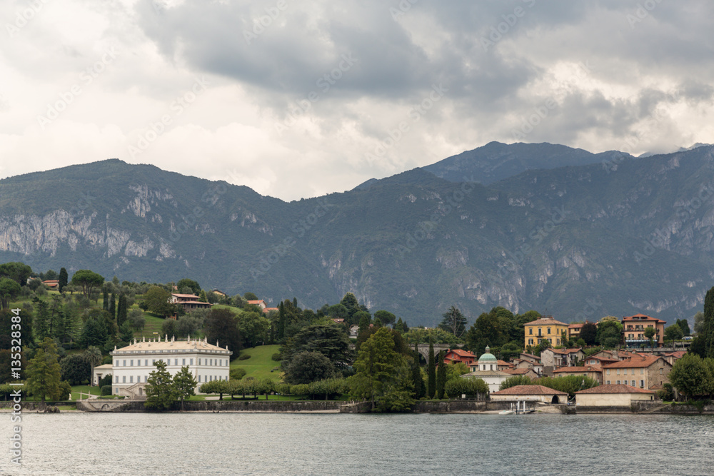 Obraz premium Small village on Lake Como near Bellagio
