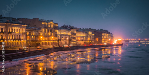 Photos Embankment