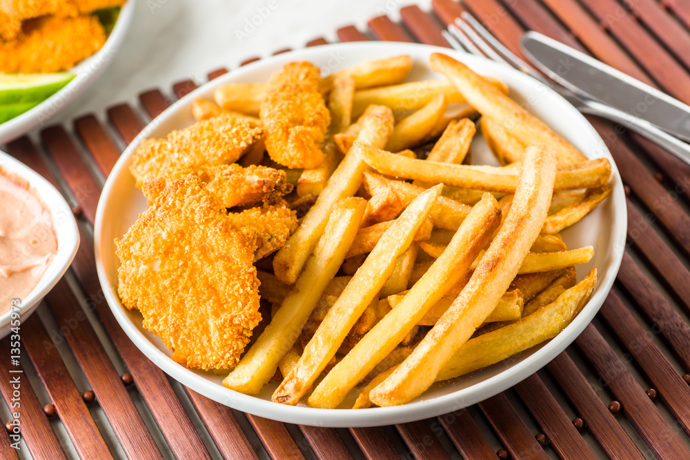 chicken nuggets with fries chicken nuggets with fries