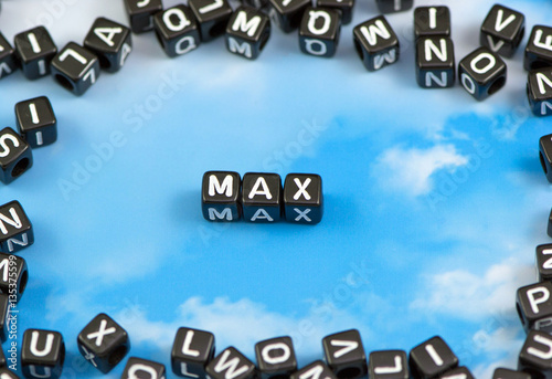 Obraz na płótnie The word max on the sky background