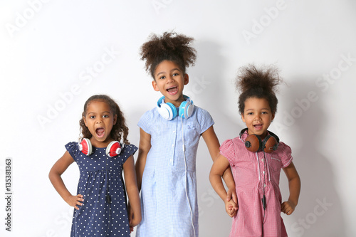 Three cute African girls ho...
