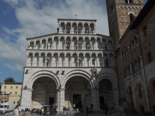 Lucca - Duomo di San Martino photo