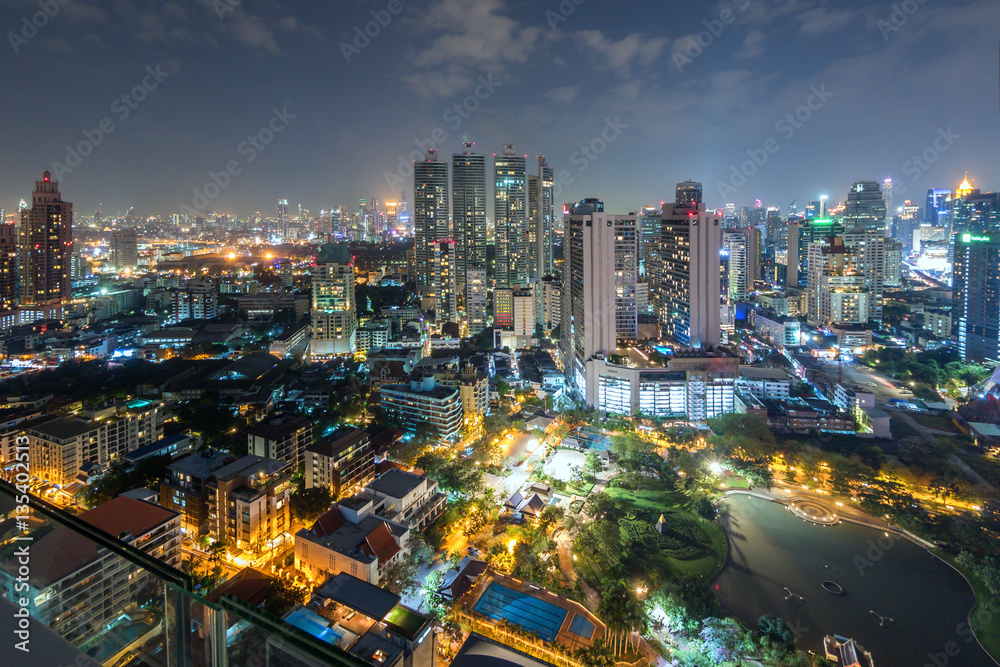 Naklejka premium High view of Bangkok at nigh