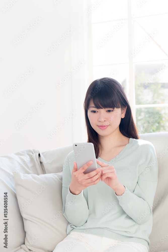 女性