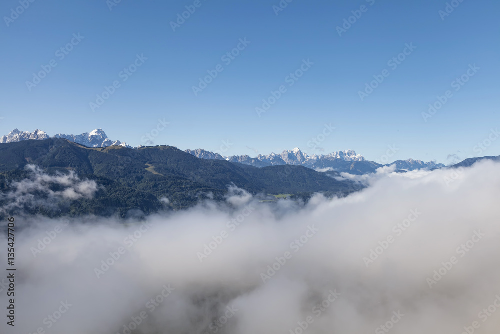 Blick zu den Julischen Alpen