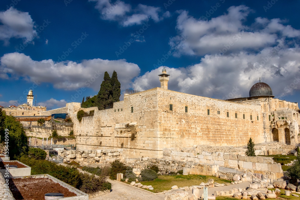 Around Jerusalem walls