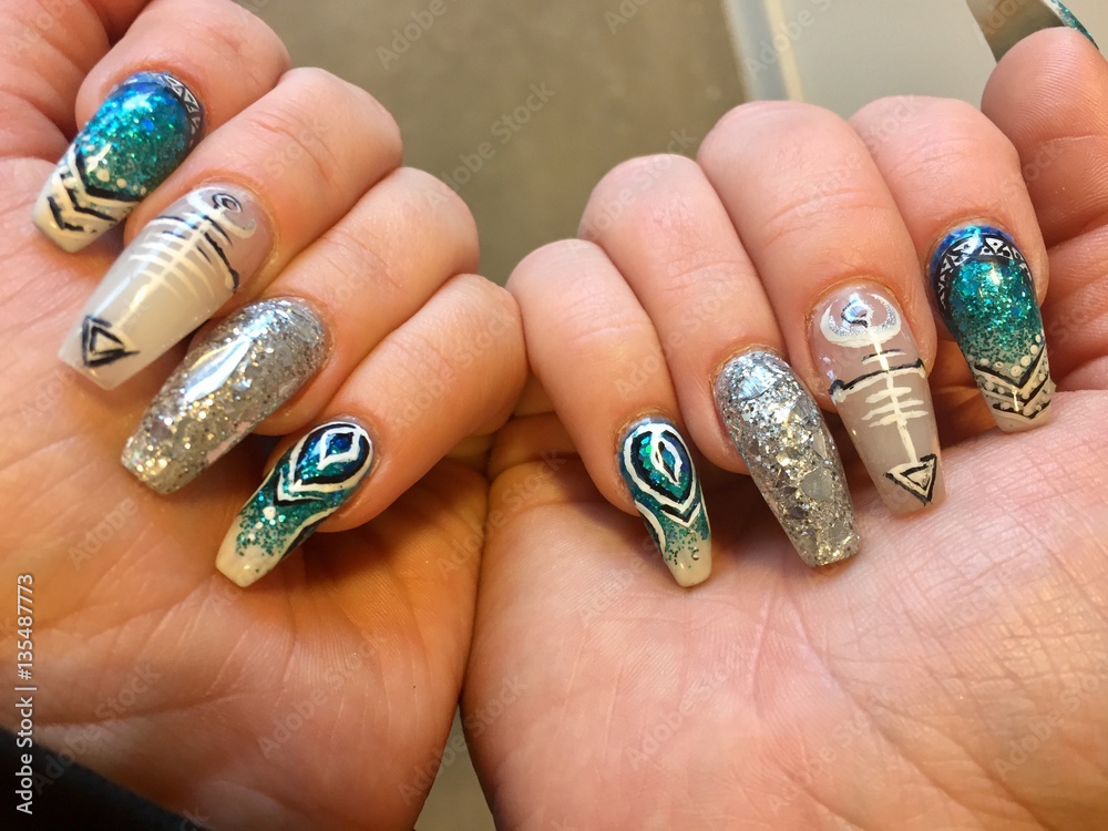 Finger nails Finger nails
