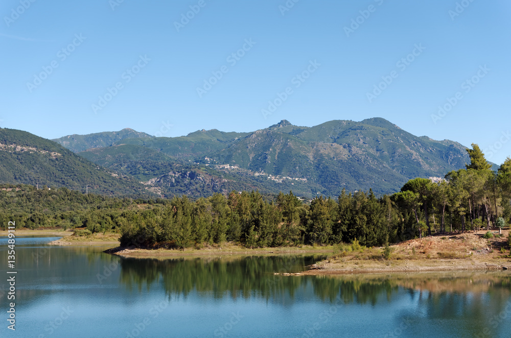 Barrage de
Haute Corse en Costa serena Barrage de
Haute Corse en Costa serena